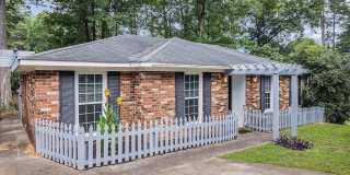 327 Oak Lake Drive Gallery 1