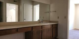 CUTE 2ND FLOOR  1 BEDROOM CONDO W/ LOFT Gallery 9