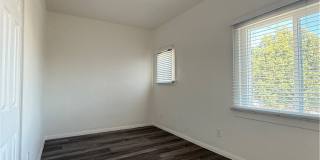 1085 Hoffman Avenue Gallery 7