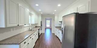 Spacious 3-Bedroom Ranch-Style Home Gallery 7