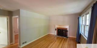 326 Lincoln Ave Gallery 5