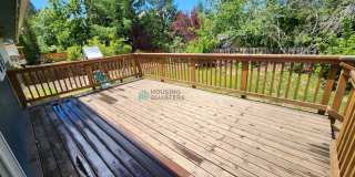 Single family home with large back yard! Gallery 29