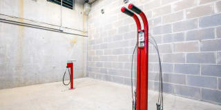 Met on 7th Gallery 26