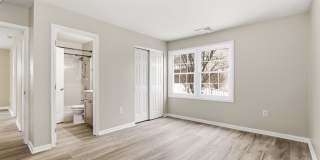 201 Canal Park Gallery 10