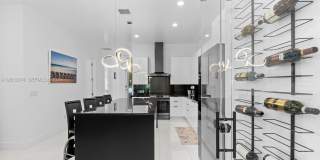 2962 NW 10th Ct Gallery 27