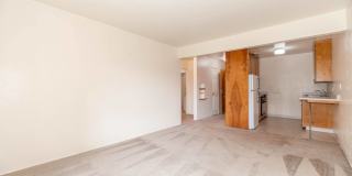 Nevada Villa Apartments Gallery 12