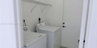 8720 NW 111th Ct Gallery 10