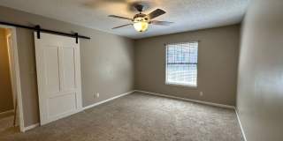 2 bedroom 2 bath condo w/ balcony & garage available for rent in Mill Ridge! 2 bedroom 2 bath condo w/ balcony & garage available for rent in Mill Ridge! Gallery 14