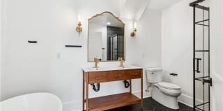 8 PARK ISLAND Drive Gallery 24