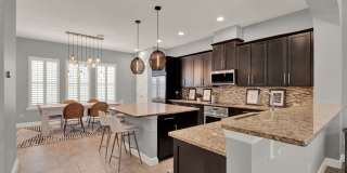 Stunning 3/3.5 Baldwin Park Townhome with 2-Car Garage & Upgrades Galore! Gallery 9