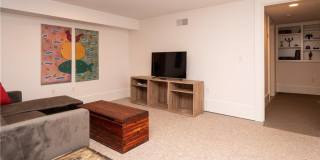 4 Kay Terrace Gallery 25