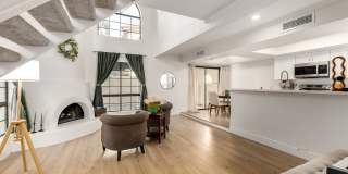 Great 2 bed/2 bath at the Point South Mountain Gallery 7