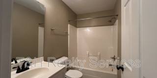 11451 Sutton Place Drive East Gallery 21