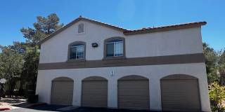 3 Bedroom Condo / One Car Garage / Gated with Community Pool Gallery 1