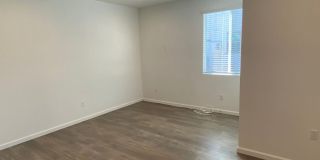 1112 Meadowbrook Gallery 11