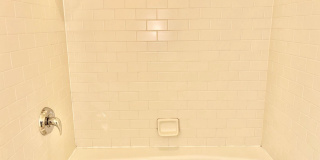 111-00 S 15TH Street Gallery 9