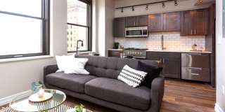 Abraxas at 90 State Gallery 20