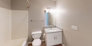 Elston Point Gallery 32
