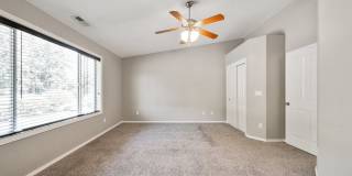 Stunning townhouse in Canby- 3 bed / 2.5 bath , garage, AC Gallery 17
