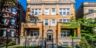 4820 S Michigan Ave Gallery 12