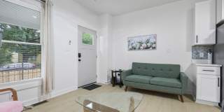 1306 Polk Street Gallery 26