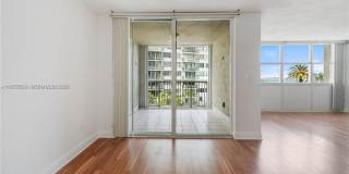 1420 Brickell Bay Dr Gallery 2