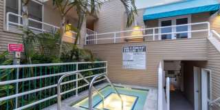 THE BAYSIDE Gallery 20