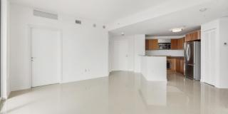 Aston Martin Residences Gallery 8