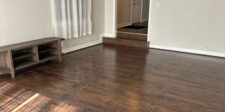 Large 5 Bedroom House in North Campus! Gallery 32