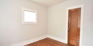 2017 E Main St Gallery 7