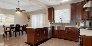 5 Bedroom & 5.5 Bathroom Gallery 8