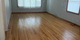 2439 W Byron Street Gallery 2