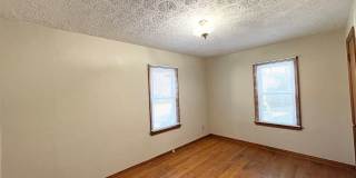 Attached Garage 3 Bed 2 Bath Attached Garage 3 Bed 2 Bath Gallery 9