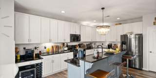 43272 BALTUSROL Terrace Gallery 24