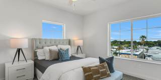 Grand Oak Gallery 14