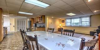 4565 Madison Avenue Gallery 22