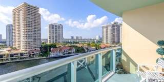 19390 Collins Ave Gallery 2