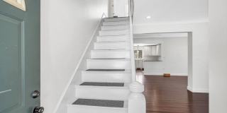 12 Broadway St unit: 12 Gallery 3