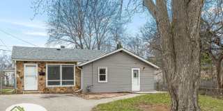 3 Bedroom Home in Columbia Heights Gallery 1