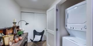 Gunbarrel Center Gallery 29