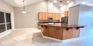 4BR/3BA Gorgeous Eagle Harbor Luxury Home! Gallery 5