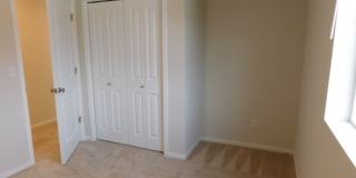 4Bd/2.5Ba Two Story Home - Available to View! Gallery 20