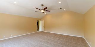 Spacious and stunning 4 bed 3.5 bath in Austin!!! Gallery 25