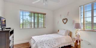 1400 S Crestwood Court S Gallery 18