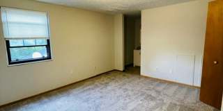 Very nice 2 bedroom, 2.5 bathroom townhome in Westerville schools for rent!! Gallery 16