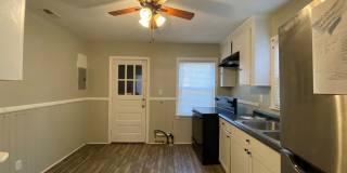 Room in 3 Bedroom Home at Remount Rd Gallery 11