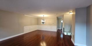 3 Bedroom 1.5  bathroom End unit Townhouse near Bethlehem Catholic High School. Gallery 7