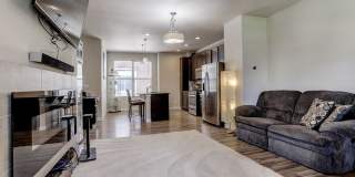 Two Bedroom, Two and a half bath! With Garage, Courtyard View, Stainless Appliances, Great Location! (Colony) Gallery 9