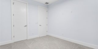 142 SW 33rd Place Gallery 23
