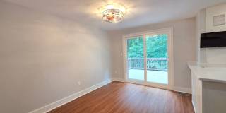Beautiful Newington Forest Townhome Gallery 10